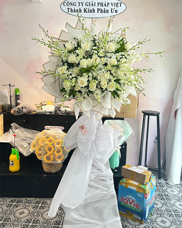 hoa hồng trắng viếng tang lễ hoa hồng trắng viếng tang lễ
